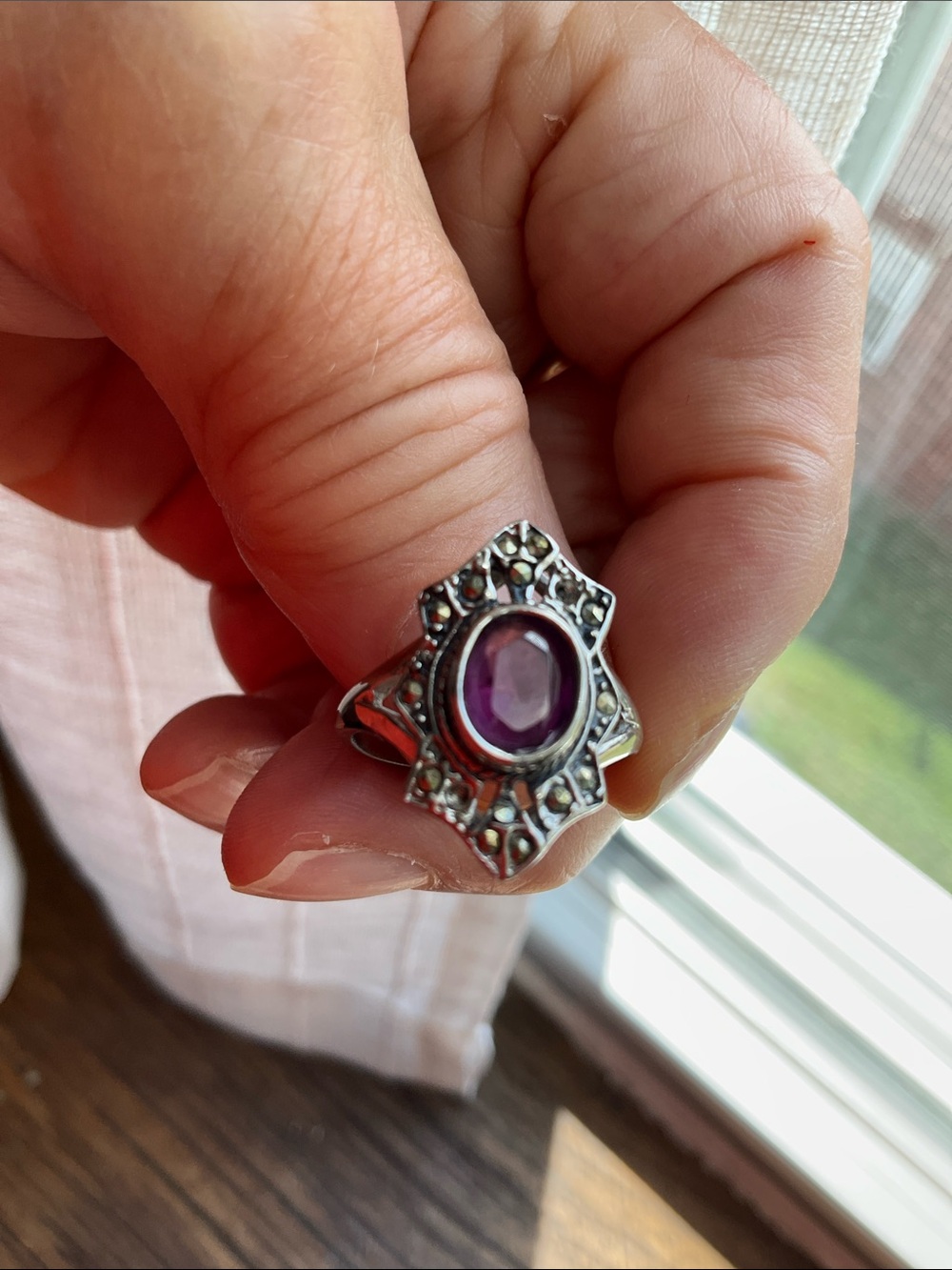 Purple and silver ring - Picture 3 of 9